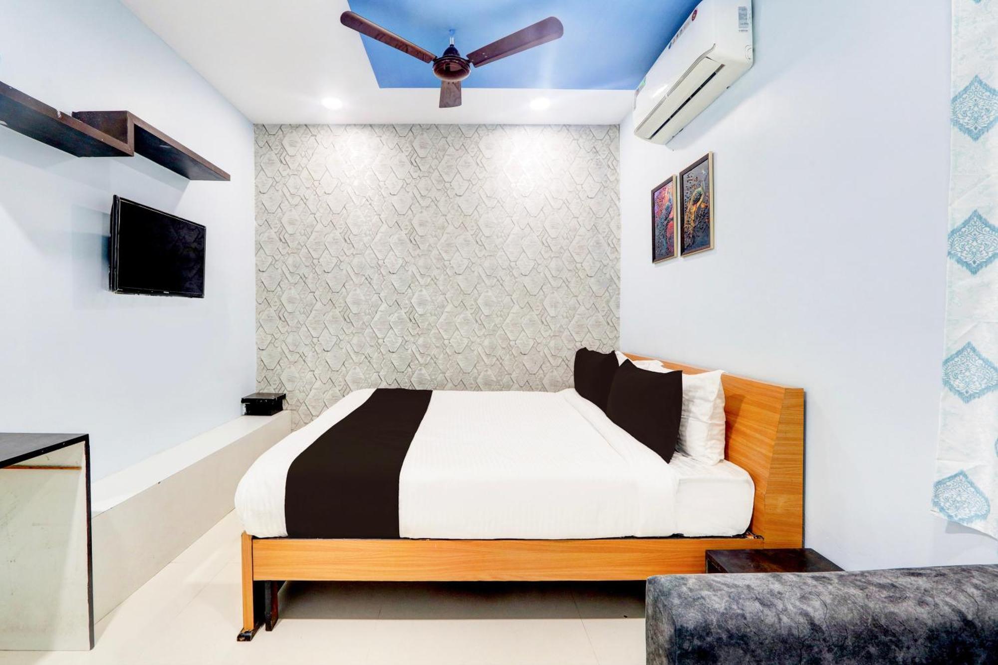 Hotel O Moon Light Nizamabad Exterior photo
